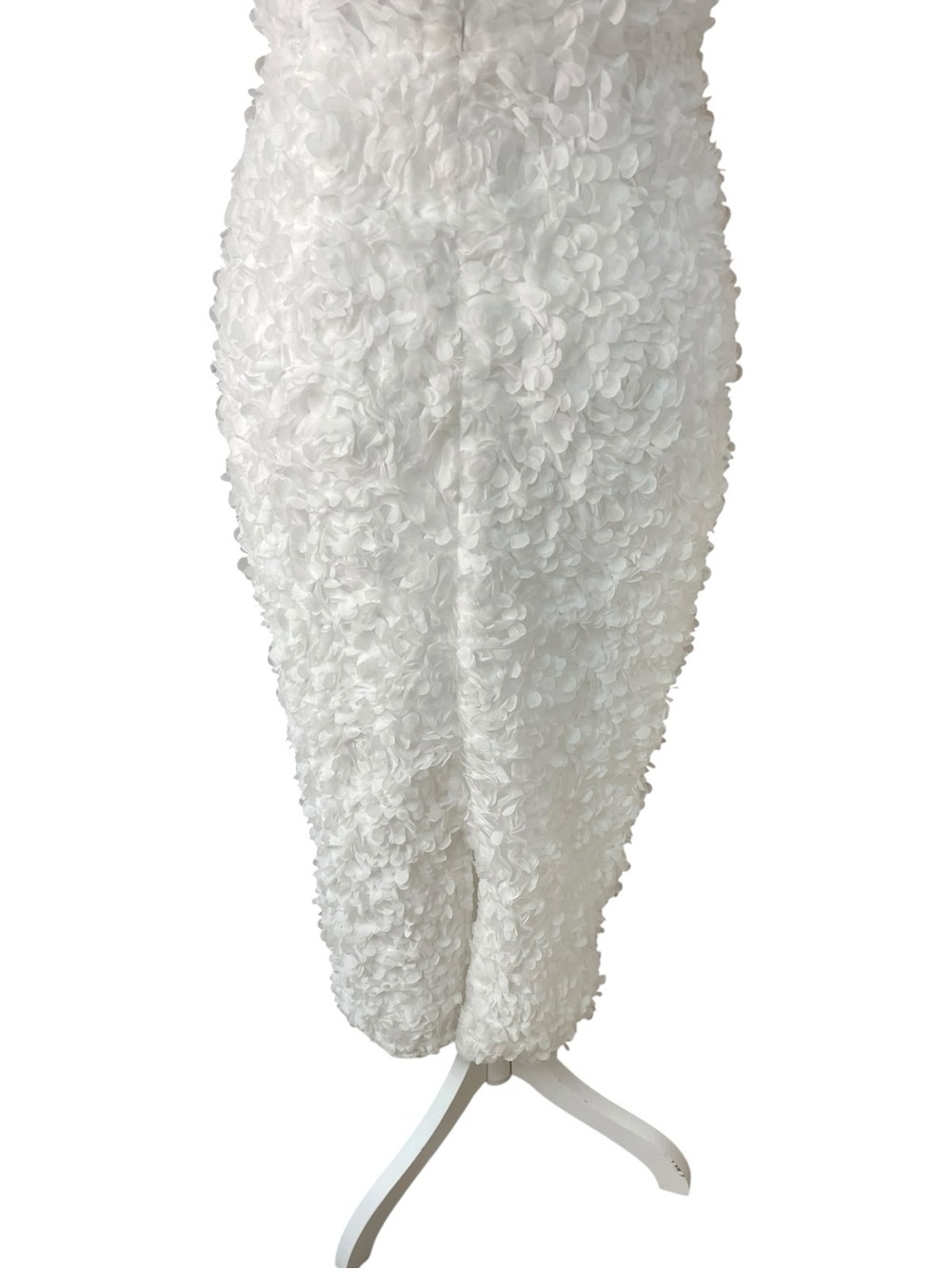 Lulus Gorgeous Mentality 3D Floral Strapless Midi Dress White - Picture 9 of 16